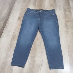 Torrid Women's Plus Sky High Skinny Jeans Indigo Blue Size 20R